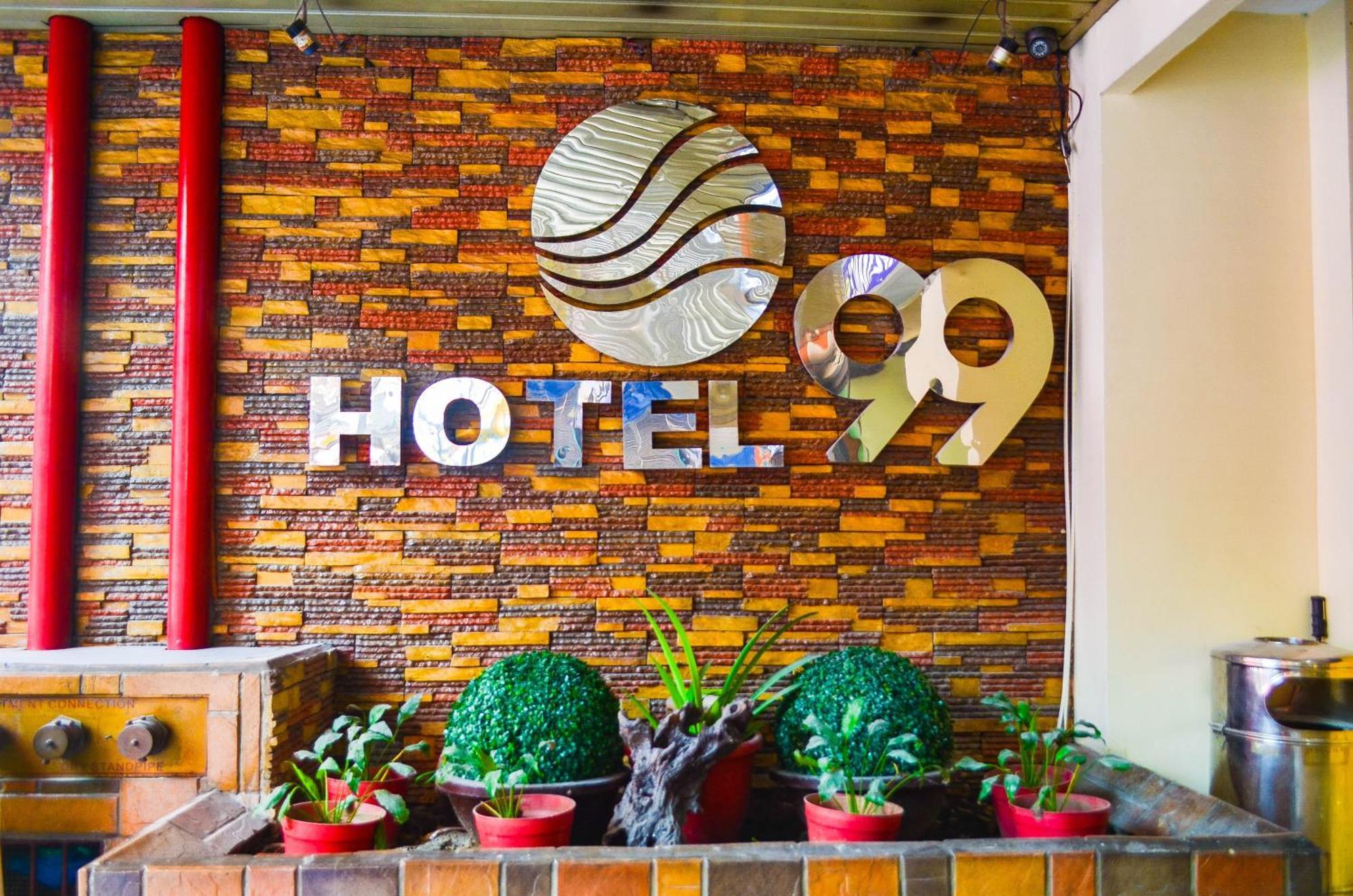 Hotel 99 Cubao