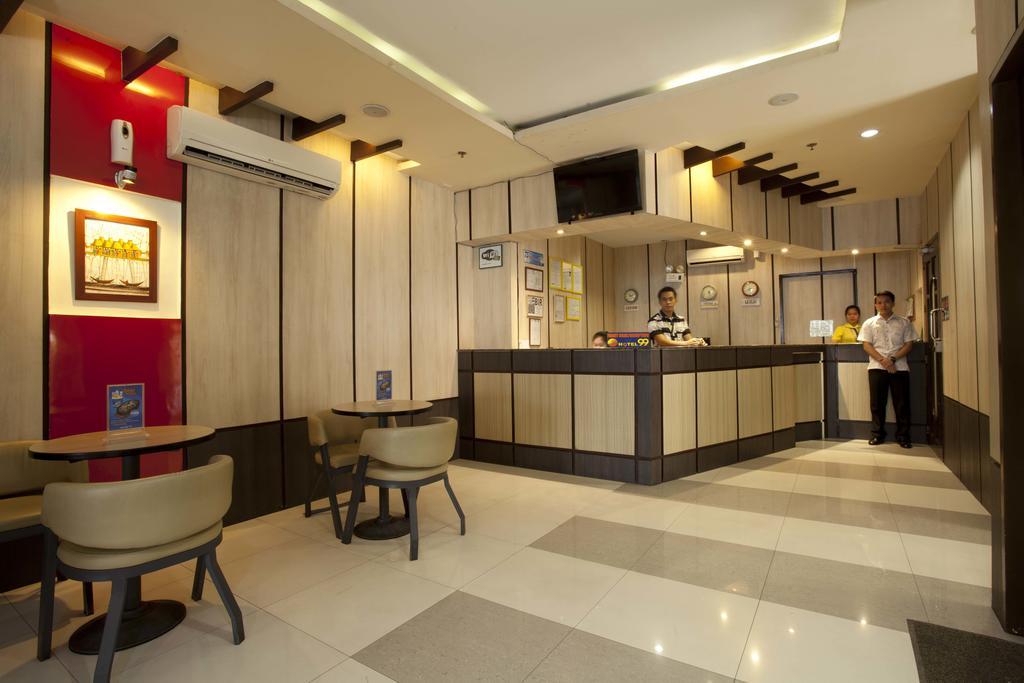 99 Cubao Hotel