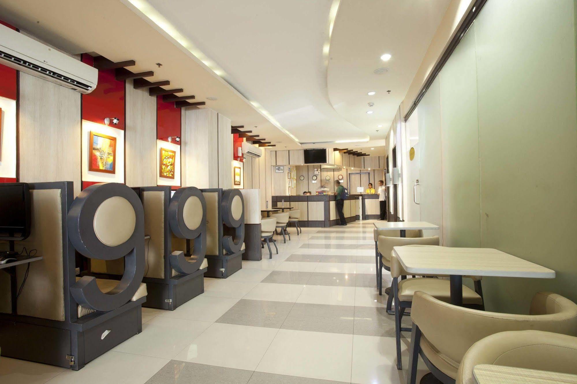Hotel 99 Cubao