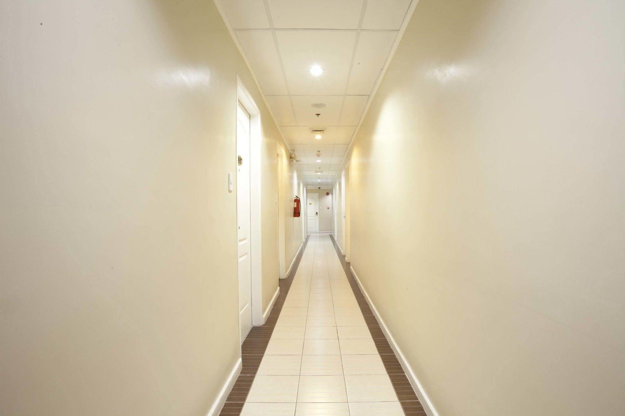 Hotel 99 Cubao 2*
